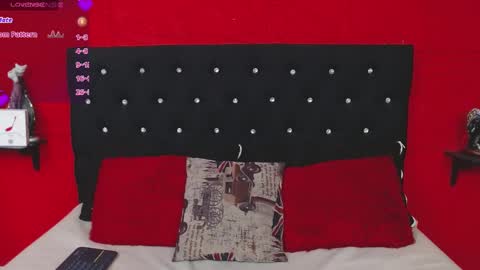 Gissell Saenz online show from 15, 2, 2025