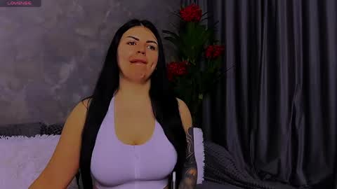 Giulia online show from 21, 5, 2026