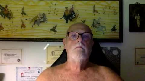 giutomma930394 online show from 8, 7, 2026