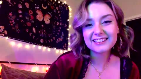 givemesweetdreams online show from 11, 3, 2025
