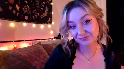 givemesweetdreams online show from 11, 9, 2025