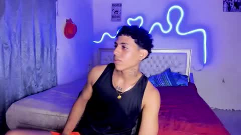 Snapshot of glader_guy chatting on 24, 9, 2025 only for you bby online show from 24, 9, 2025