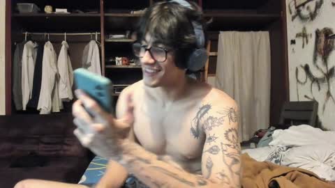 edward online show from 22, 12, 2024