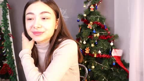 Snapshot of gladysacreman chatting on 6, 1, 2025 Michelle online show from 6, 1, 2025