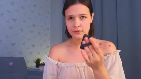 Snapshot of gladysacreman chatting on 21, 9, 2025 Michelle online show from 21, 9, 2025