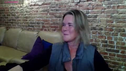 Gwendolyn online show from 30, 4, 2026