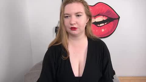 Snapshot of glamorousnikki chatting on 15, 9, 2025 Nikki online show from 15, 9, 2025