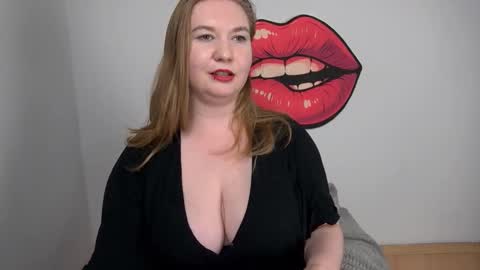 Snapshot of glamorousnikki chatting on 17, 10, 2025 Nikki online show from 17, 10, 2025