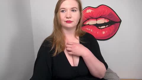 Snapshot of glamorousnikki chatting on 28, 10, 2025 Nikki online show from 28, 10, 2025