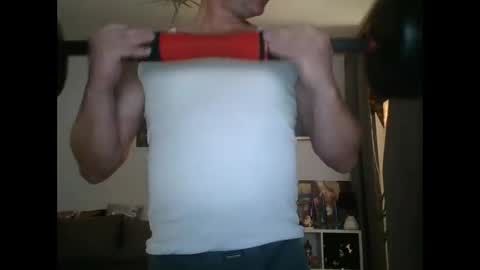 Snapshot of glanzer88999 chatting on 8, 12, 2024 glanzer88999 online show from 8, 12, 2024