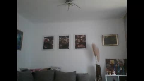 Snapshot of glanzer88999 chatting on 8, 12, 2024 glanzer88999 online show from 8, 12, 2024