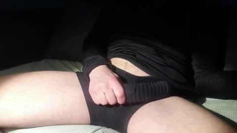 Snapshot of gldnboy85 chatting on 14, 4, 2026 gldnboy85 online show from 14, 4, 2026