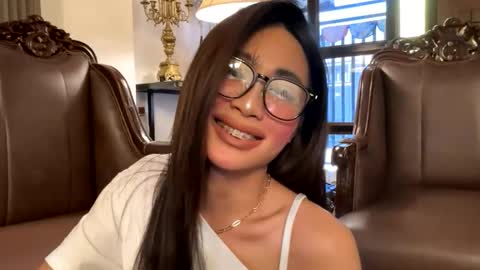 gleiahong online show from 20, 3, 2026