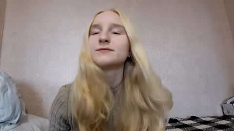 Snapshot of glennabeem chatting on 1, 4, 2026 Laura online show from 1, 4, 2026