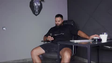 Matthew .. for short call me Matt online show from 14, 9, 2025