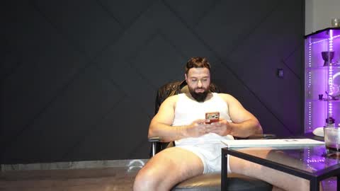 Matthew .. for short call me Matt online show from 28, 4, 2026