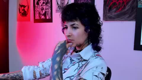 Snapshot of glitch_doll chatting on 16, 5, 2026 NYX online show from 16, 5, 2026