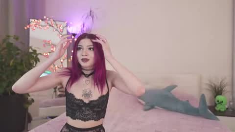 Luna  online show from 6, 10, 2025