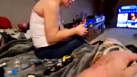 Snapshot of glizzy4u chatting on 15, 1, 2026 glizzy4u online show from 15, 1, 2026