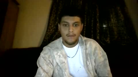 Snapshot of glly555 chatting on 20, 5, 2026 glly555 online show from 20, 5, 2026