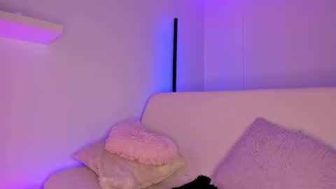 Snapshot of gloomydoll chatting on 9, 12, 2024 Mimi online show from 9, 12, 2024