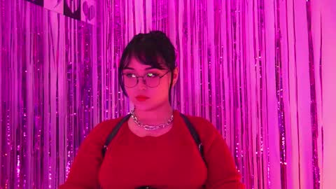 Mimi online show from 25, 2, 2026