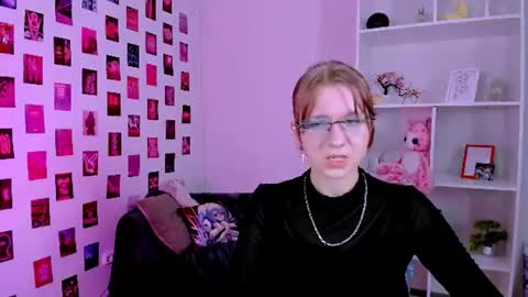 Snapshot of gloria_bubble chatting on 16, 6, 2026 your dream online show from 16, 6, 2026