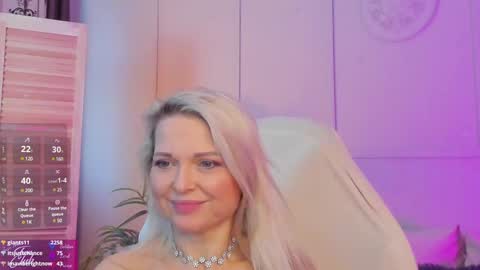 Gloria online show from 4, 2, 2025