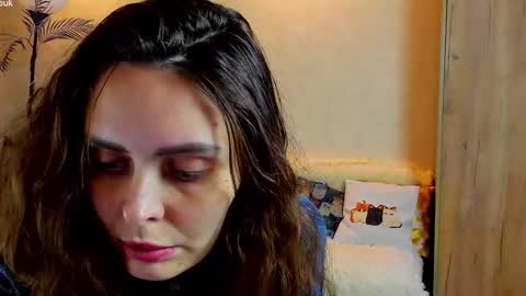 Gloria Wood online show from 12, 10, 2025