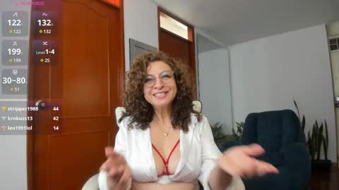 gloriacrespo online show from 1, 1, 2025