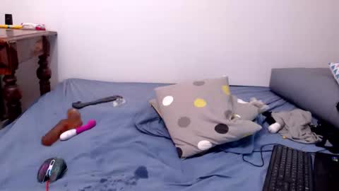 Snapshot of gloryloli chatting on 21, 1, 2025 Tanya online show from 21, 1, 2025