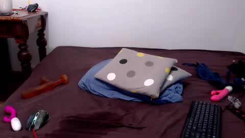 Snapshot of gloryloli chatting on 26, 1, 2025 Tanya online show from 26, 1, 2025