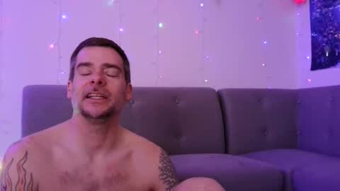 Snapshot of gloryummy chatting on 3, 2, 2025 Gloryummy online show from 3, 2, 2025