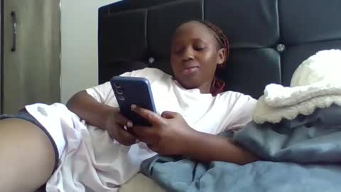 glossybae online show from 18, 10, 2025