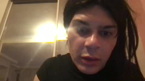 Glow Goddess online show from 17, 11, 2025