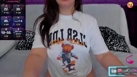 Mia online show from 3, 11, 2025