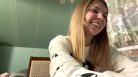 glyndabrierre online show from 13, 4, 2026