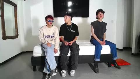 THOMAS AND DAMIAND online show from 22, 10, 2025