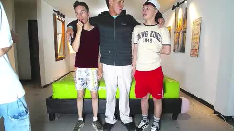 THOMAS AND DAMIAND online show from 16, 11, 2025