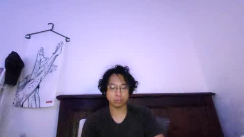 Snapshot of gnik8124 chatting on 17, 6, 2026 gnik8124 online show from 17, 6, 2026