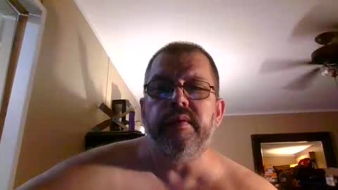 Snapshot of gobey33 chatting on 24, 9, 2025 IDKIDCIDGAF online show from 24, 9, 2025