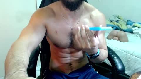 Snapshot of god_hunkules chatting on 4, 10, 2025 god hunkules online show from 4, 10, 2025