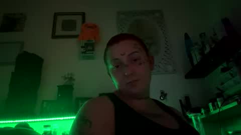 goddess182002 online show from 8, 11, 2025