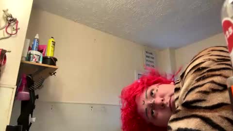 goddess182002 online show from 9, 11, 2025