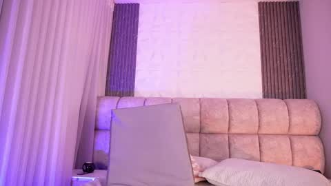 Snapshot of goddess_eli77 chatting on 9, 4, 2026 goddess_eli77 online show from 9, 4, 2026