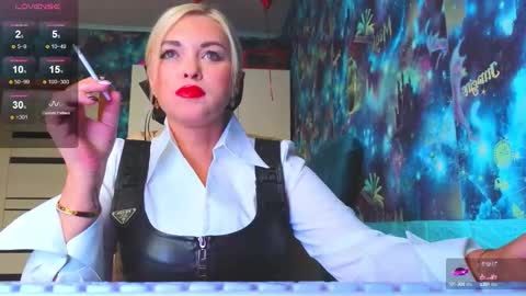 Mrs. Isabella online show from 4, 10, 2025