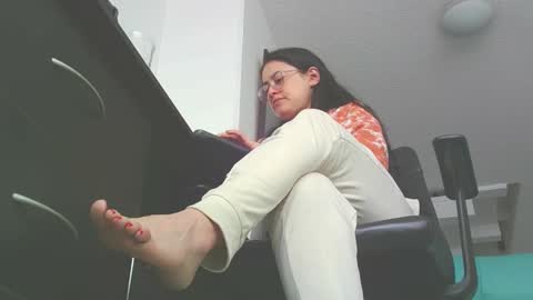 Snapshot of goddess_karla chatting on 17, 9, 2025 Goddess Karla online show from 17, 9, 2025