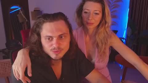 Snapshot of goddess_marylin chatting on 2, 3, 2025   330 UTC2 girls   online show from 2, 3, 2025