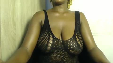 Snapshot of goddess_mellissa chatting on 9, 5, 2026 mellissa online show from 9, 5, 2026