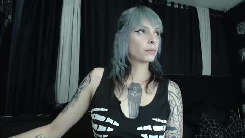 Mortem model independientfollow me on my telegram channel   online show from 21, 10, 2025